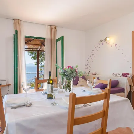 Holiday home Pet Friendly In With Kitchen *